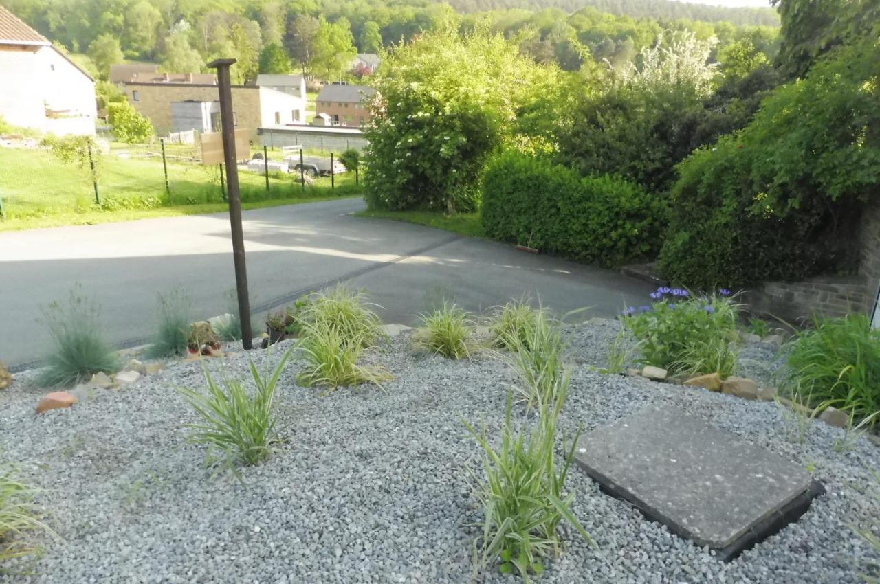 La Lustinoise B&B 외부 사진